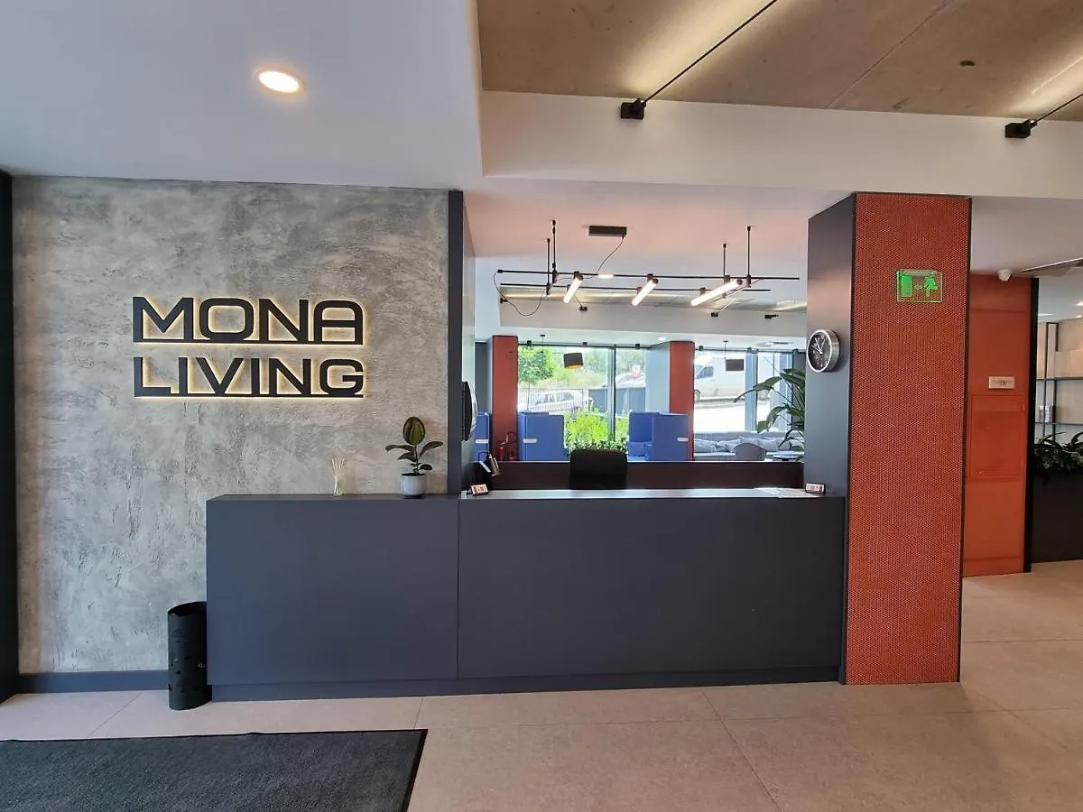 ソフィア Mona Livingアパートホテル